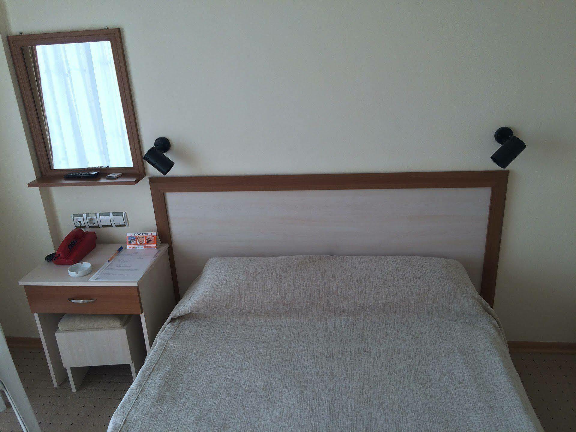 Saturn Hotel Kuşadası Dış mekan fotoğraf