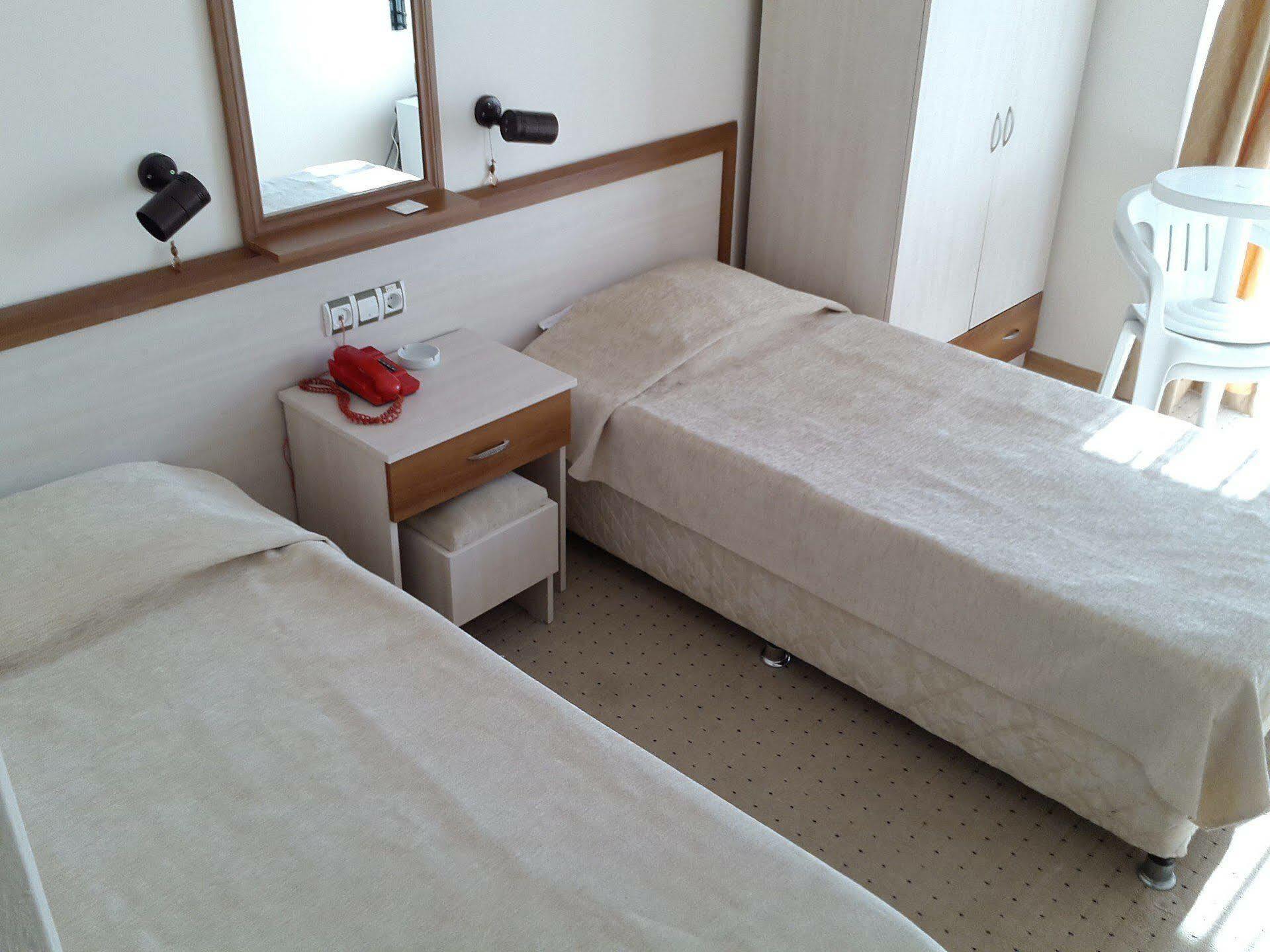 Saturn Hotel Kuşadası Dış mekan fotoğraf