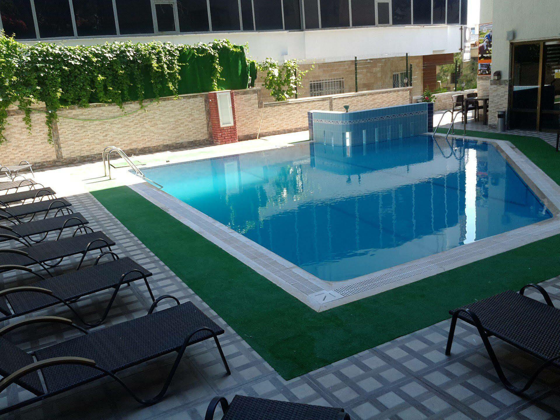 Saturn Hotel Kuşadası Dış mekan fotoğraf